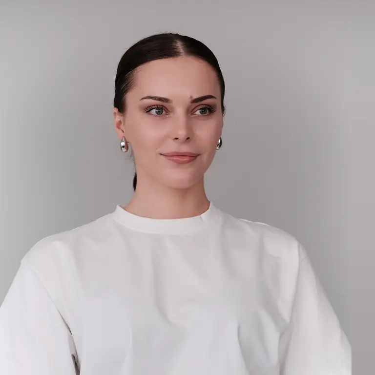 Vlada, Marketing Manager