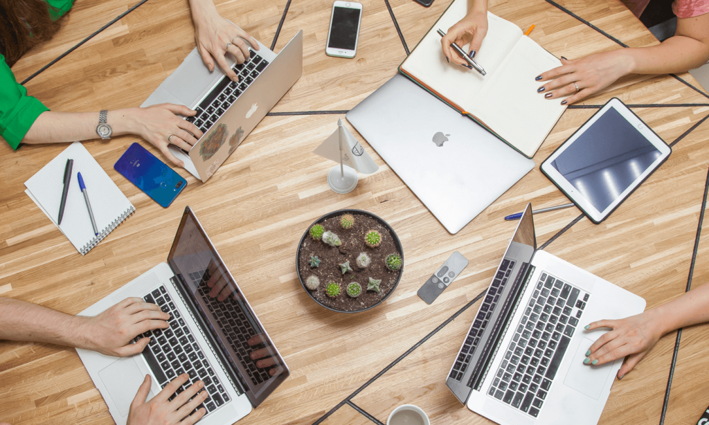 How to Outsource Software Development: Self-Preparation Questionnaire